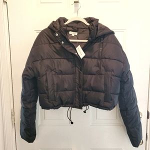 Pacsun black cropped puffer jacket